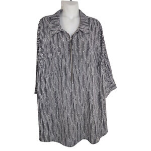 Catherines Women Top Half Zip Popover 2XWP Black Geometric 3/4 Sleeve Stretch